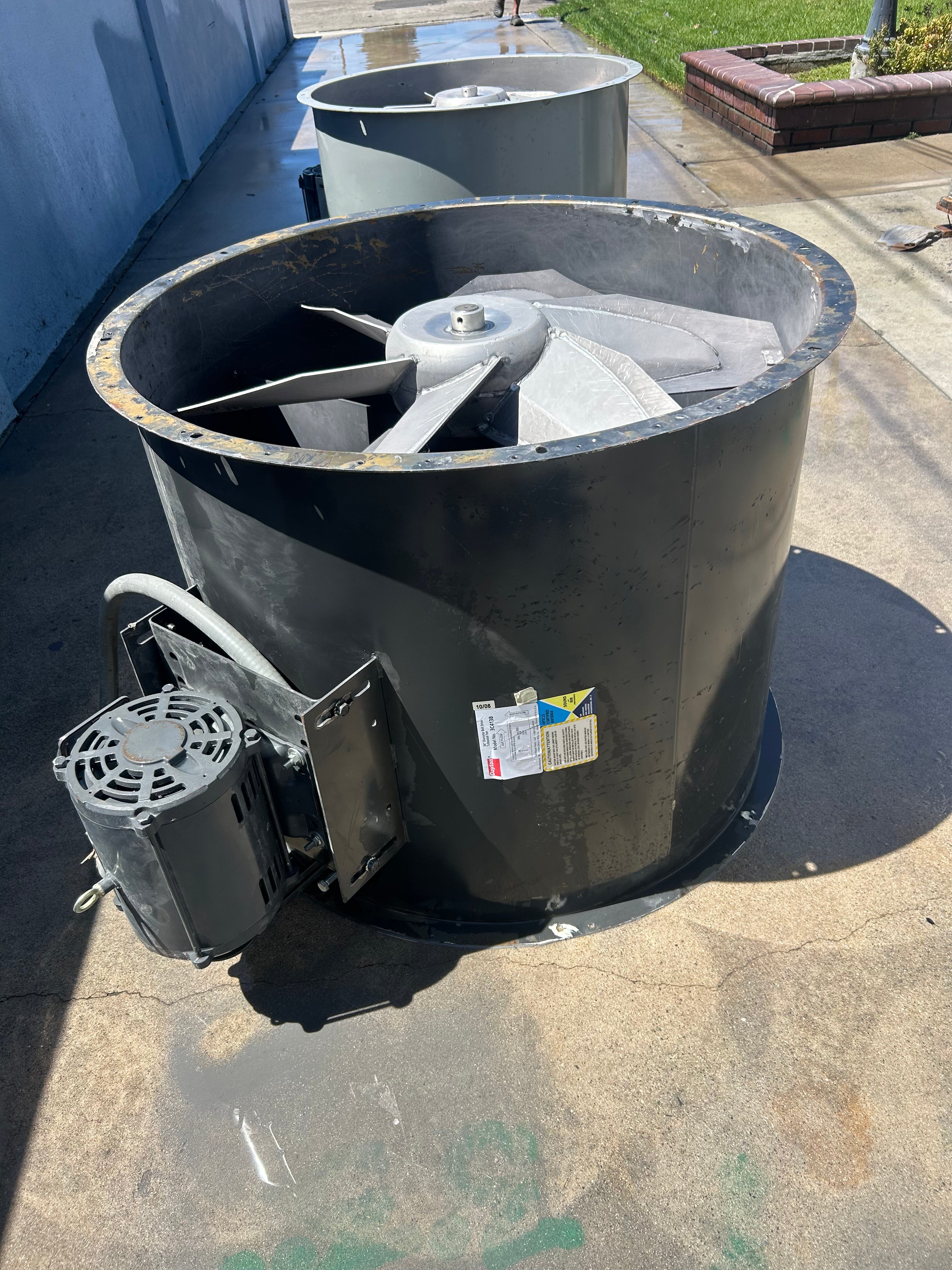 Used 34" Spray Booth Fan – 3 HP Motor